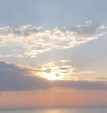 Romance View The Sea Peraía