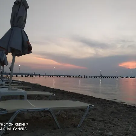 Romance View The Sea * Peraía